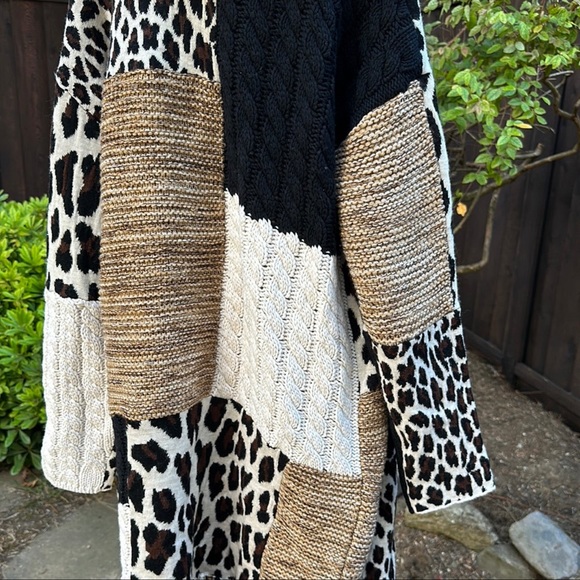 alice + olivia Griselda Patchwork Sweater - Picture 13 of 13